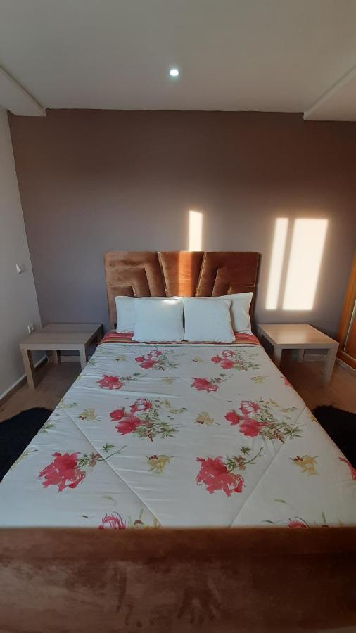 Superbe Appartement En Plein Centre Ville Kenitra Bagian luar foto
